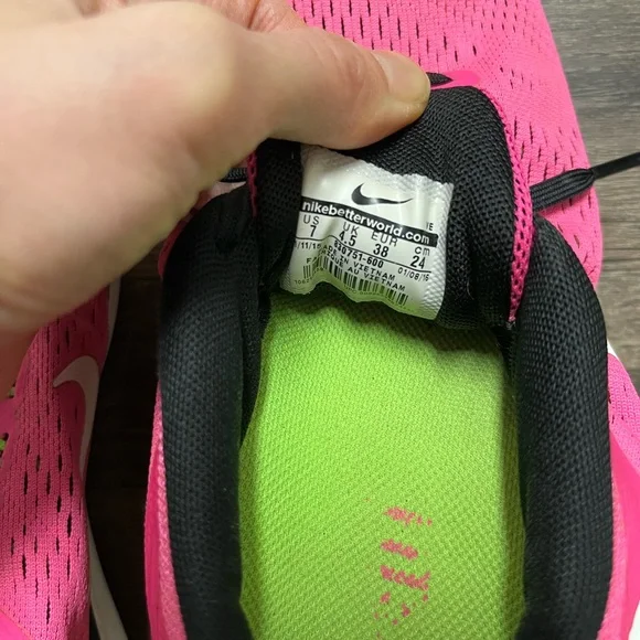 Nike Flex Women's Pink Running Shoes Size 7 - Picture 9 of 9